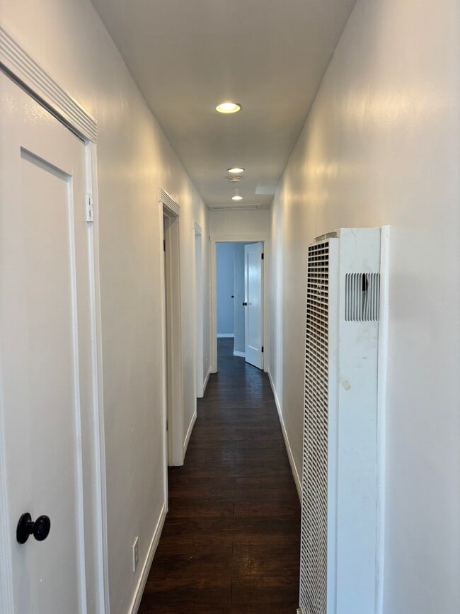 Photo - 5843 Haas Ave Unit 5843