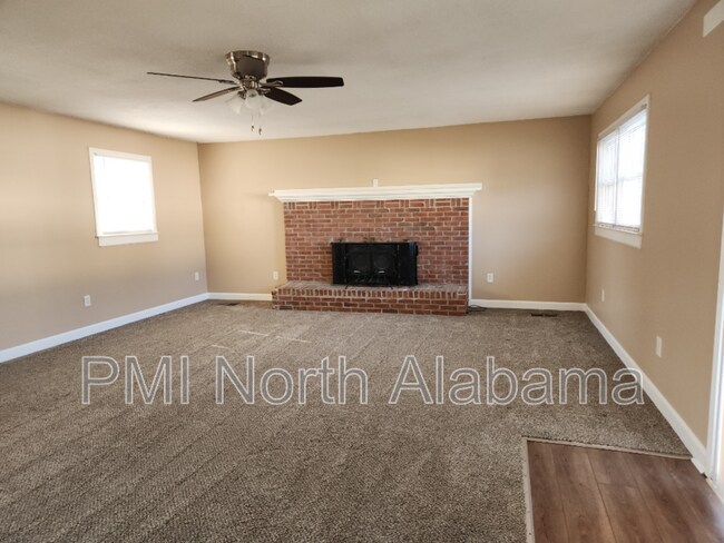 Photo - 2005 Morgan Ave SW