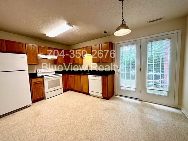 1308 S Hayne St Unit 1308-D