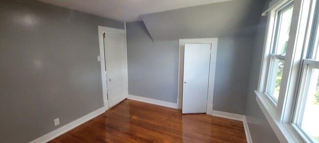 Photo - 109 S 9th St