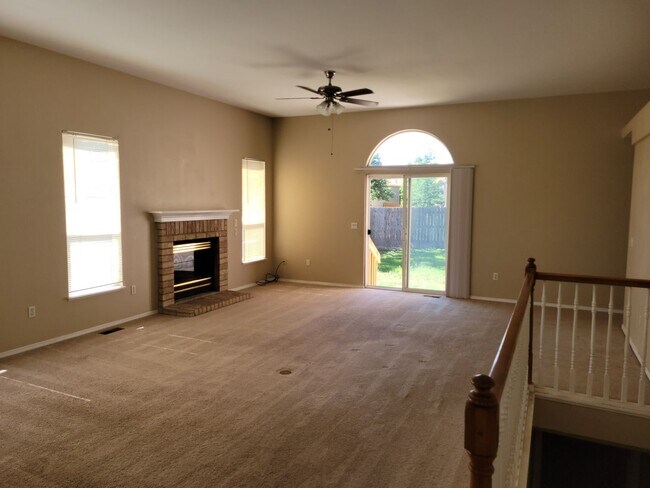 Photo - 1329 Nutwood Dr