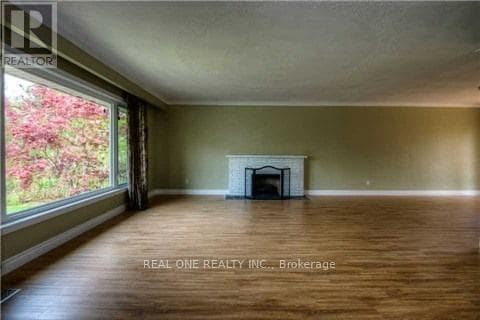Photo - 207 Pinehurst Dr