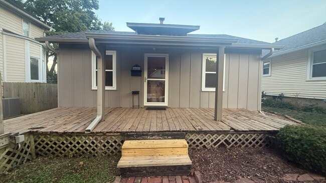 Building Photo - 4602 Genessee St Rental
