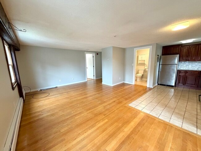 Photo - 18 Japonica St Unit 3