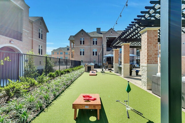 Axis Kessler Park apartments — community photo