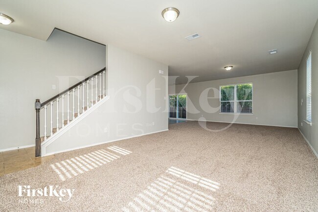 2209 Windsor Farms Dr