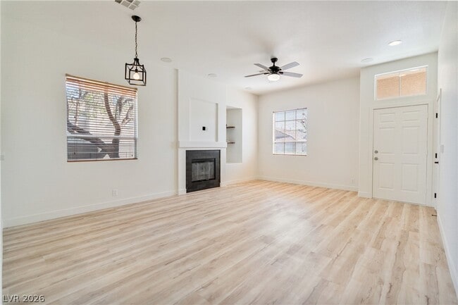 Photo - 3213 Bracknell St