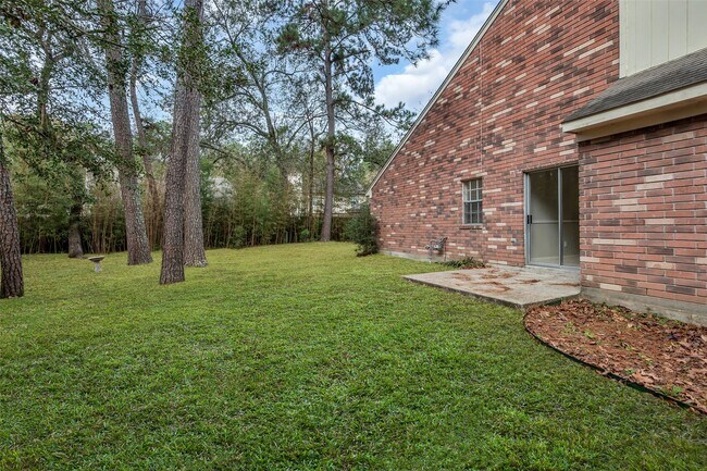 Photo - 10 Treadwell Ct