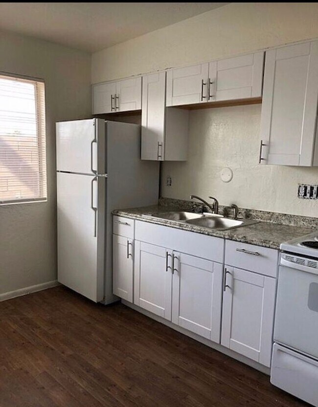 Photo - Alice Apartments