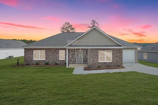 Building Photo - $1750! Beautiful 3 bed/ 2 bath home!