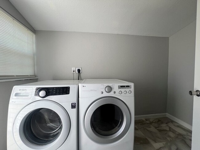 Photo - 125 N 9th St