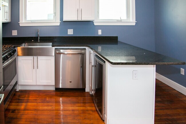 Photo - 376 Prospect St Unit 3