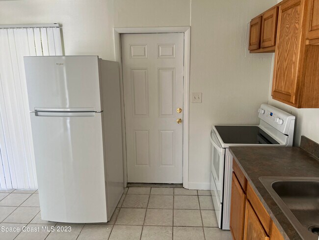 Photo - 2174 Shelby Dr