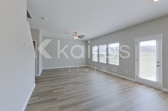 Photo - 7355 Foggy River Dr