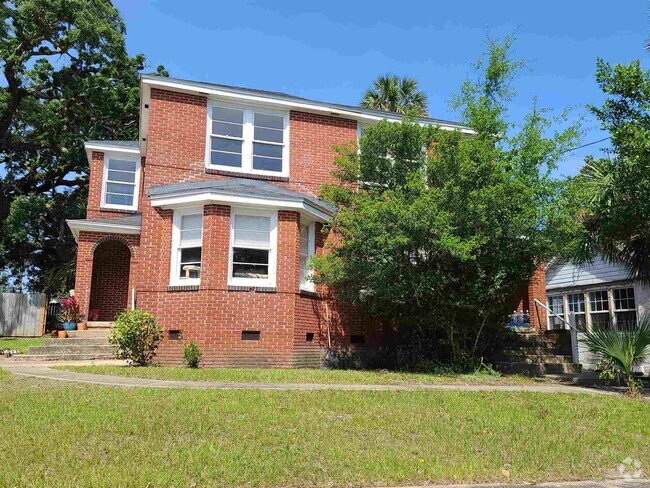 Building Photo - 1001 N Palafox St Rental