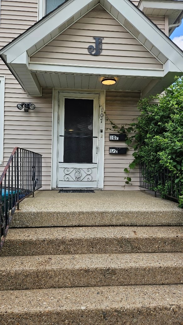 Building Photo - 107 Patton St Unit B