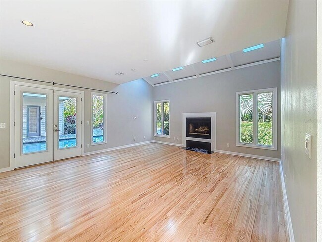 Photo - 1351 Willow Brk Dr