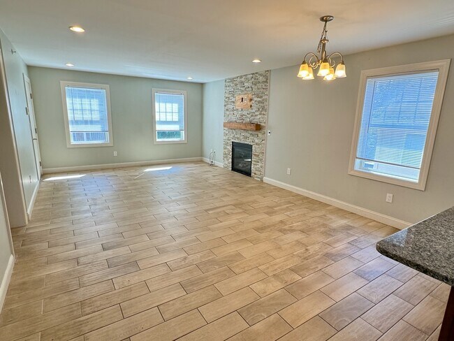 Photo - 29 Mount Vernon St Unit 1