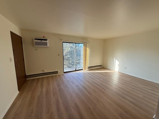 Photo - 1520 Crimson Ln Unit 2A