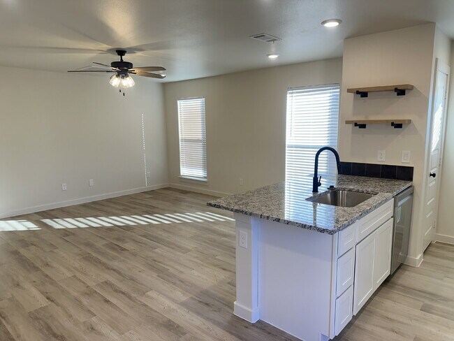 Photo - Charming Cottage in Frenship ISD!