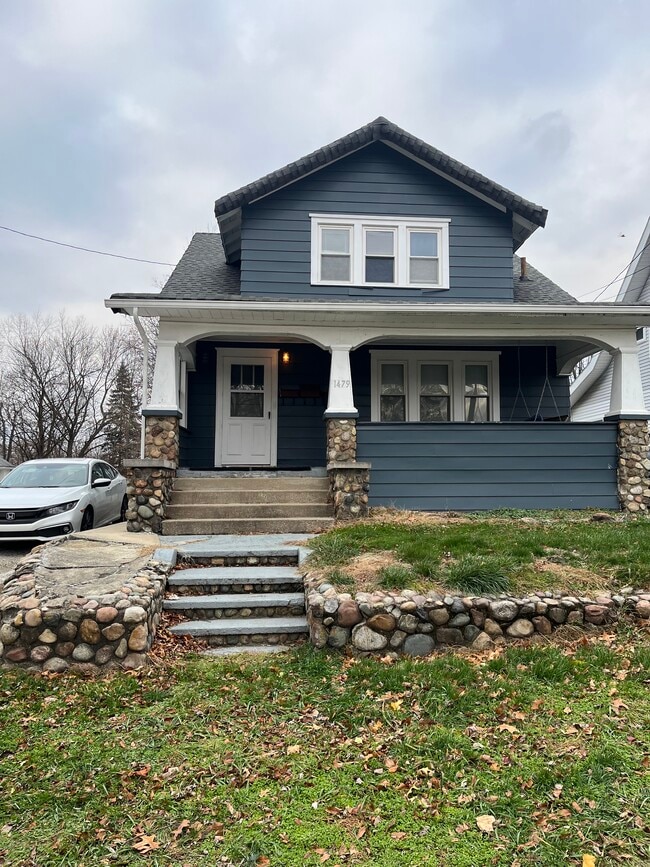 Building Photo - 1479 Canadian Ave Unit 1