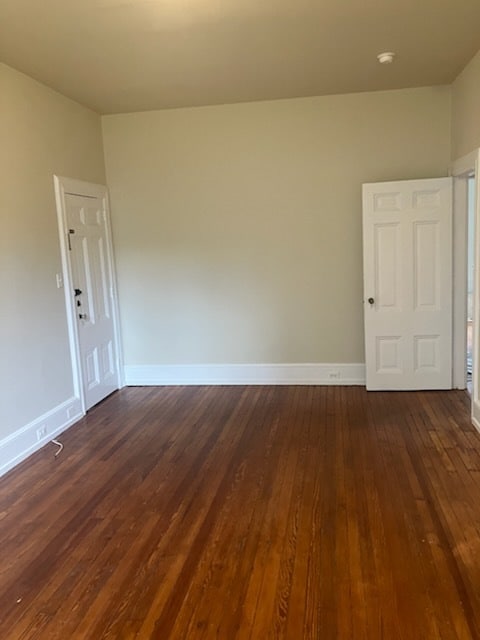 Entrada del dormitorio trasero - 1511 Spring Ave Unidad Apartment #1