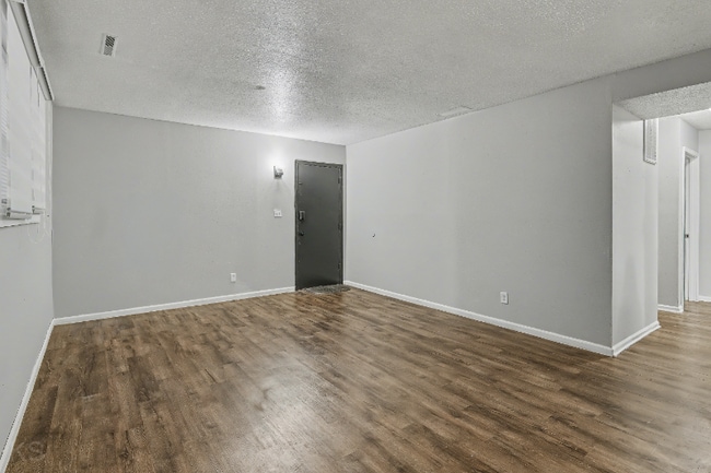 Photo - 600 S Missouri Ave Unit 2