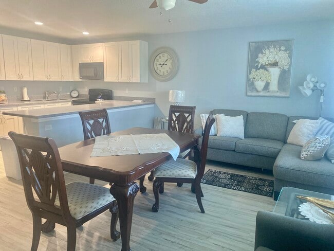 Photo - 39 Easthampton B