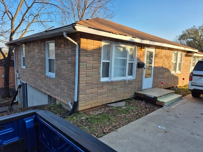 Photo - 1856 E 78th St House