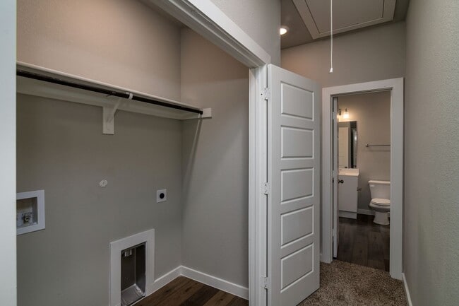 Photo - GORGEOUS 2 BEDROOM FOUR PLEX LOCATED IN MIDLOTHIAN ISD!