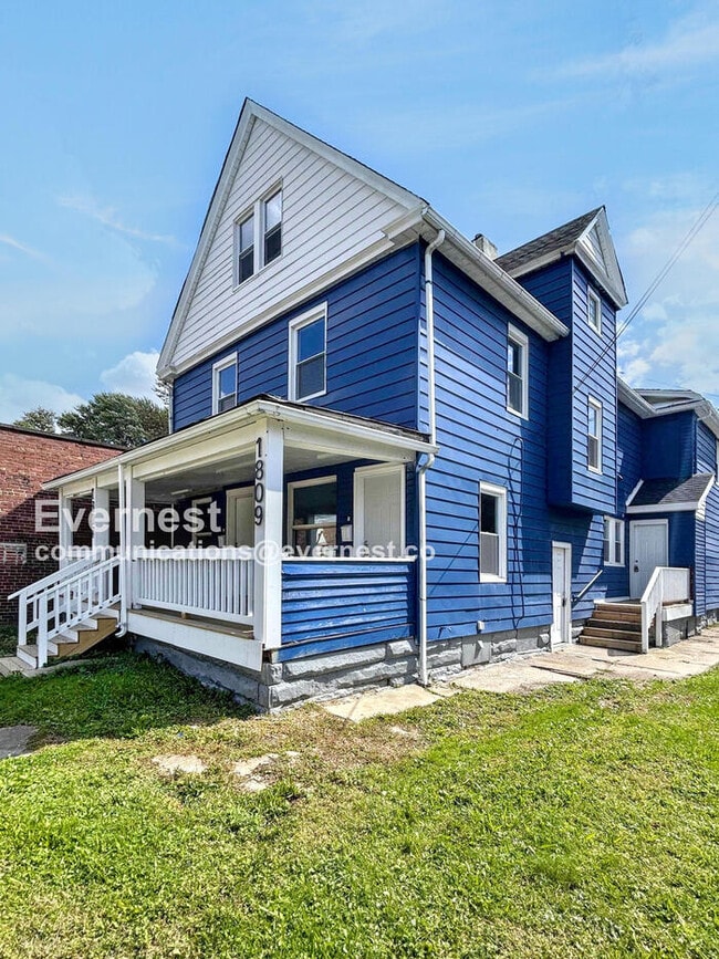 Building Photo - 1809 Denison Ave Rental