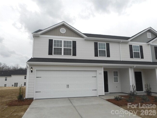 Building Photo - 2219 Latimer Ln