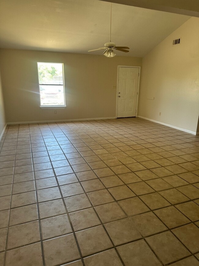 192 Crescent Creek Ln