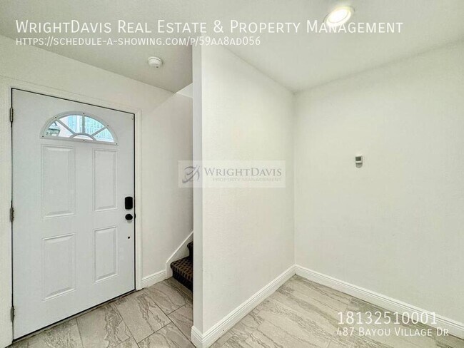 Photo - 487 Bayou Village Dr-