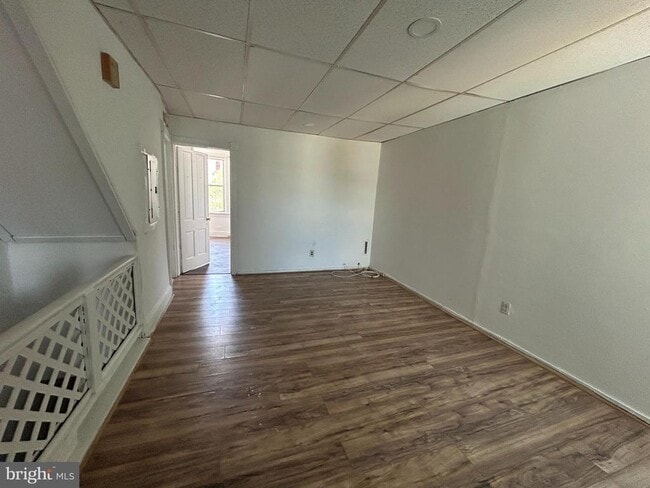 Photo - 250 Morris Ave