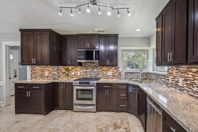 Photo - 1711 Chestnut Ridge Rd