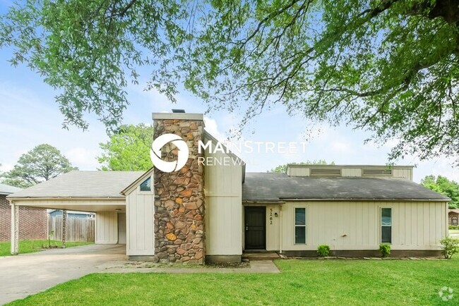 Building Photo - 5262 Sunray Dr Rental