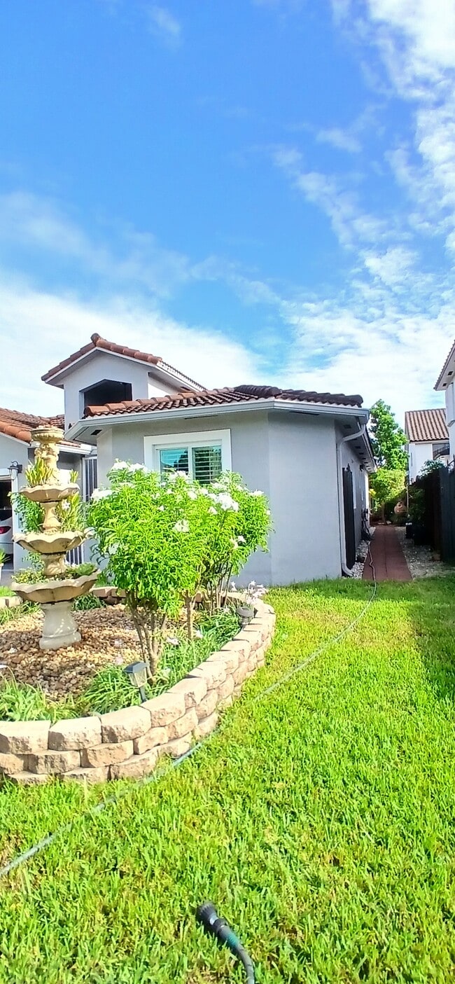 Photo - 7967 NW 186th Terrace