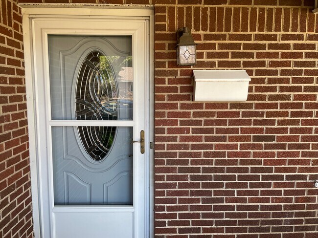 Photo - 4716 Cole Ave