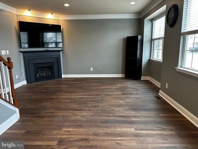 Photo - 2732 Shelburne Rd