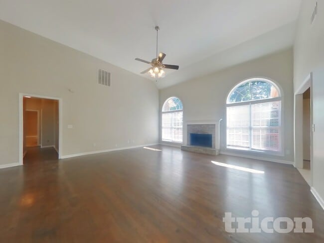 Photo - 159 Sable Trace Trail