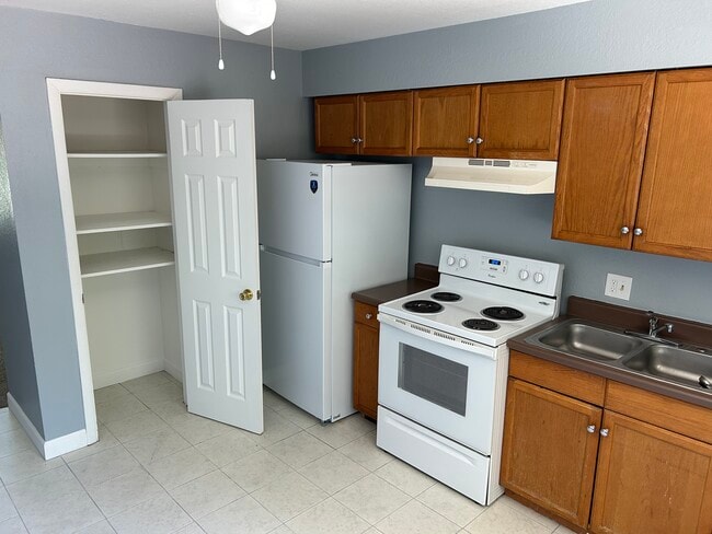 Photo - 318 Bonnie Ct Unit 3