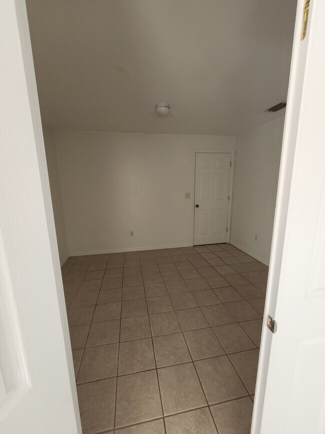 Photo - 2626 SW Santa Barbara Pl