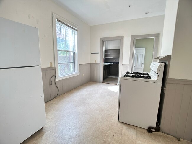 Building Photo - 55 Rindge Ave Unit 1 Rental