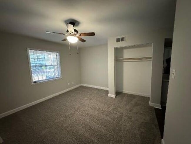 Photo - 2 bed 2 bath garden unit at Avery Close!