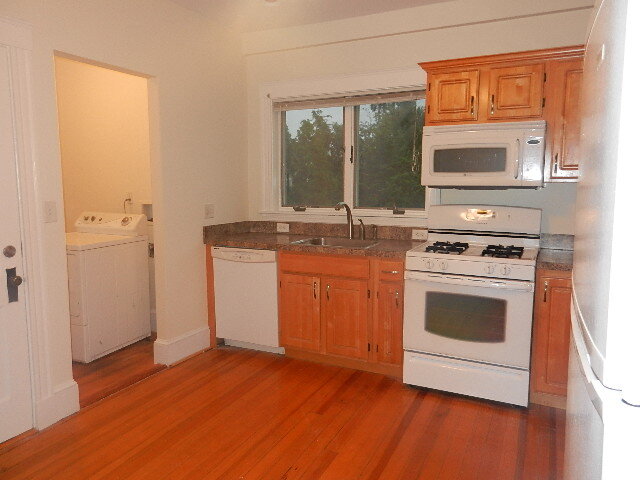 Photo - 16 Faneuil Rd