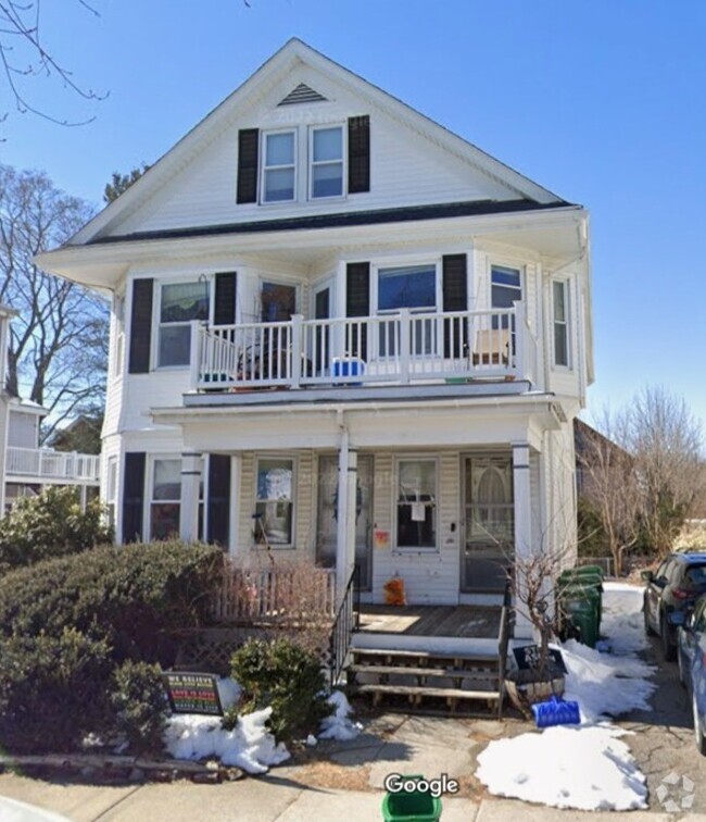 Building Photo - 59 Quincy St Unit 1 Rental