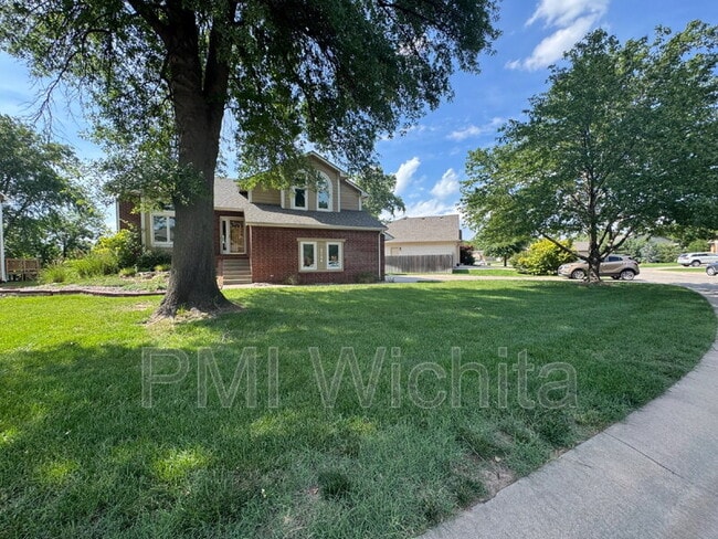 Photo - 2126 Country View Dr
