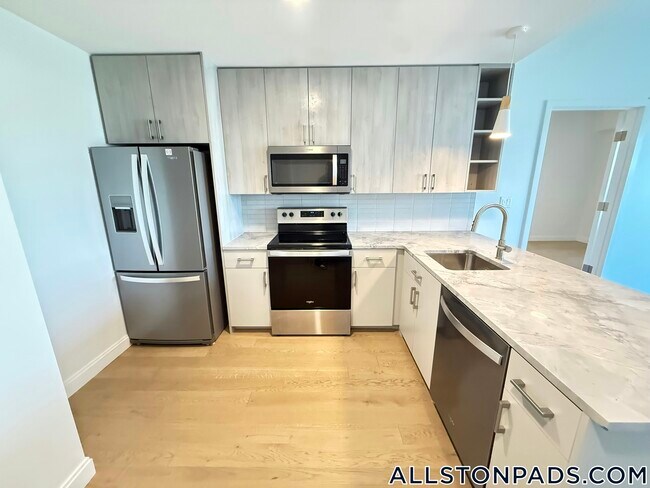 Photo - 55 Brighton Ave Unidad 604