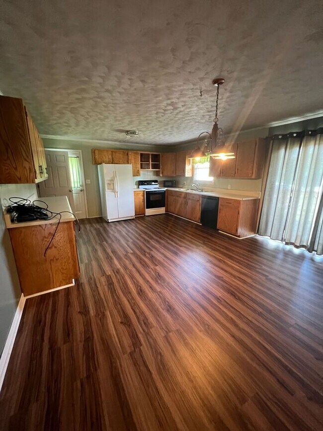 Only 2 Blocks from Main St Travelers Rest! Rental House Rental in